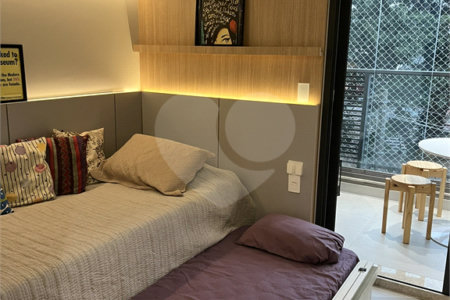 Apartamento à venda ou para alugar com 1 quarto em Pinheiros, São Paulo, SP