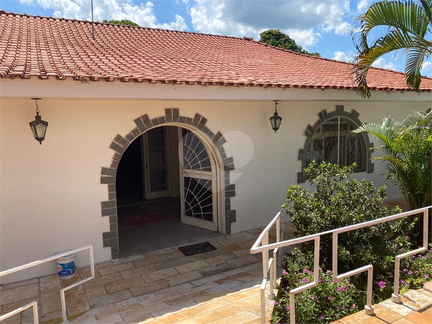 Casa à venda com 4 quartos, sendo 2 suítes,  em Dois Córregos, Piracicaba, SP