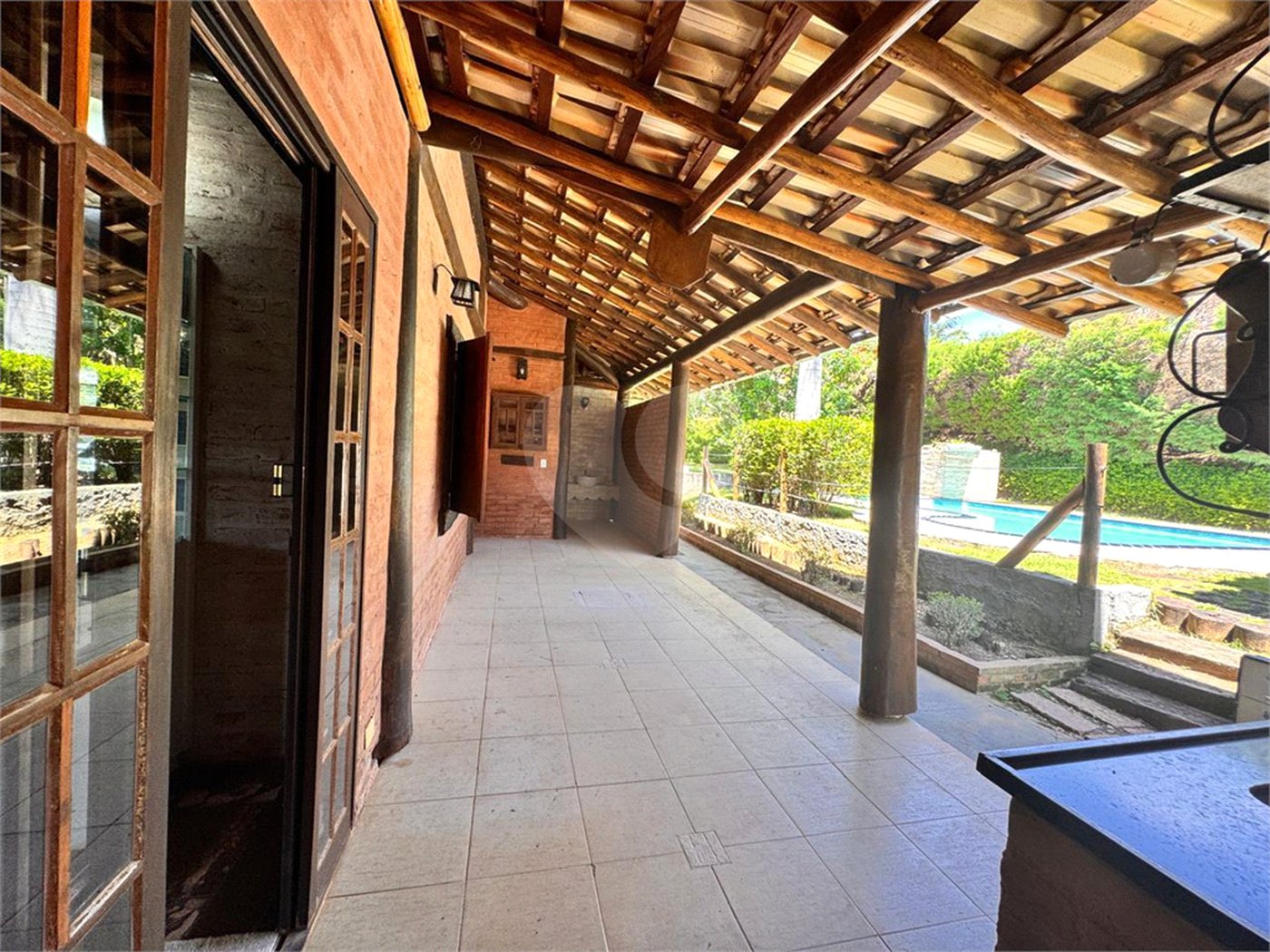 Casa à venda com 4 quartos, sendo 2 suítes, no condomínio Náutico Porto Bragança, Bragança Paulista - SP
