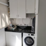 Casa à venda com 3 quartos, sendo 1 suíte,  no condomínio Residencial Jardim das Palmeiras, Vinhedo - SP