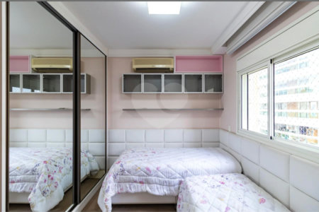 Apartamento para alugar com 4 suítes em Vila Andrade, São Paulo, SP