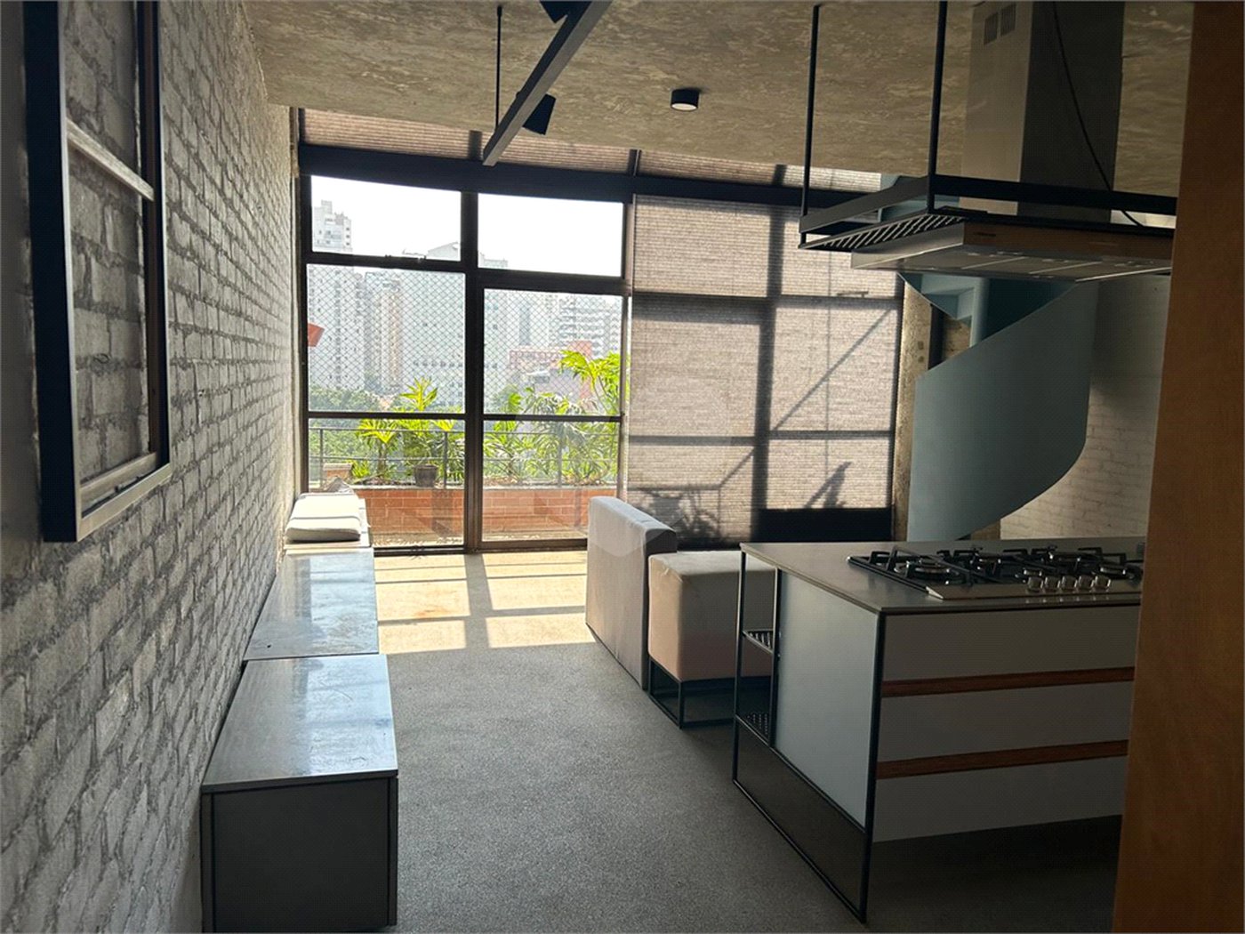 Apartamento para alugar com 2 quartos em Pinheiros, São Paulo, SP