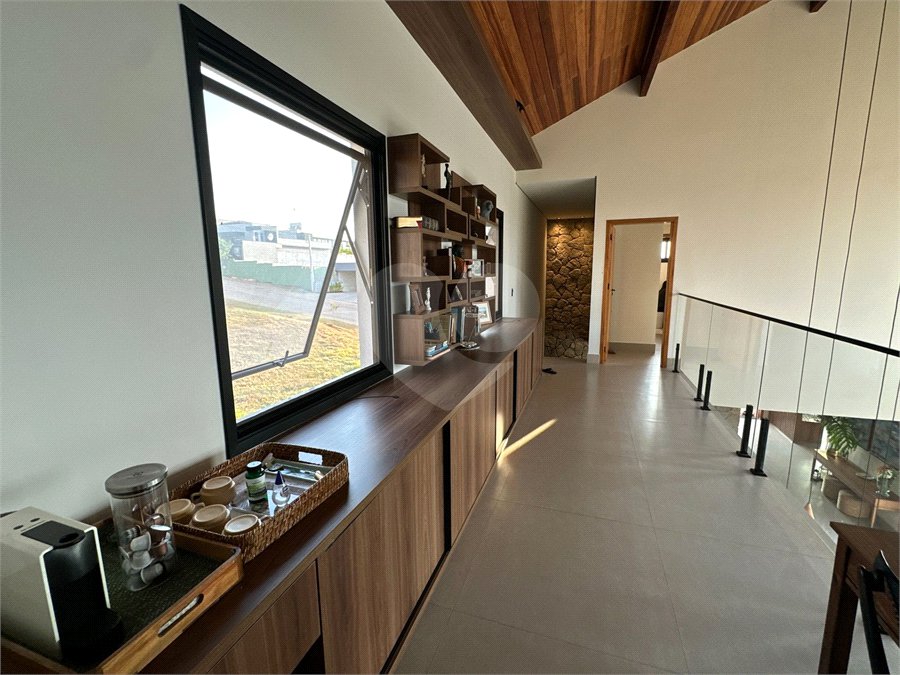 Casa Térrea à venda ou para alugar com 3 suítes em Jardim Leonor, Itatiba, SP