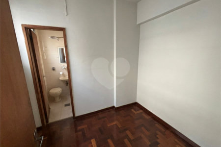 Apartamento à venda com 4 quartos, sendo 1 suíte,  em Tijuca, Rio de Janeiro, RJ
