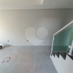 Casa à venda com 3 suítes em Vila Maricy, Guarulhos, SP
