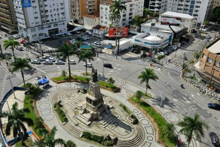 Apartamento com 2 dormitórios à venda, 100 m² por R$ 680.000,00 - Gonzaga - Santos/SP
