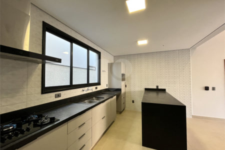 Casa à venda com 4 suítes no condomínio Alphaville Nova Esplanada 3, Votorantim - SP