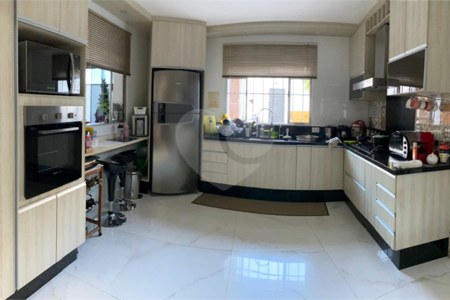 Casa à venda com 7 quartos, sendo 6 suítes,  no Brasilândia, São Paulo, SP