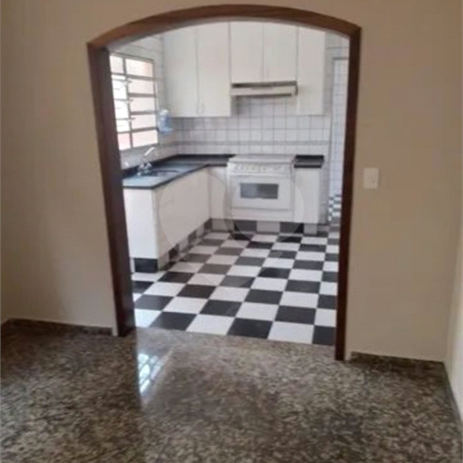Casa à venda com 4 quartos, sendo 1 suíte, em Parque Fernanda, São Paulo, SP