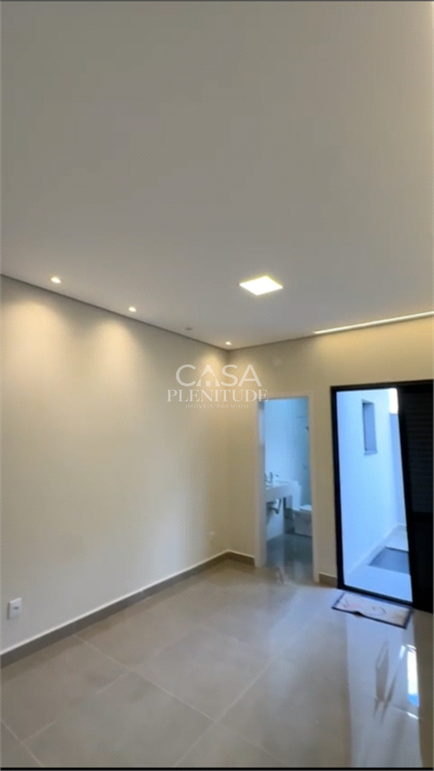 Casa em condomínio à venda com 3 suítes em Wanel Ville, Sorocaba, SP