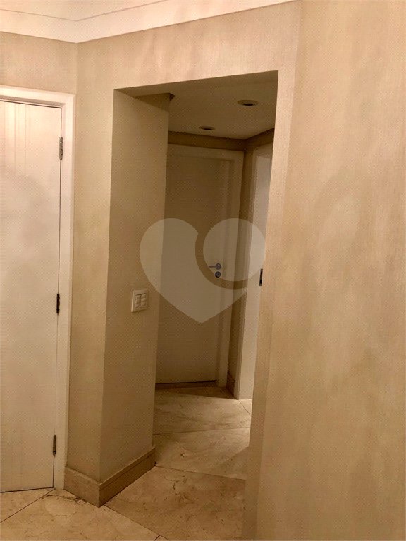 Apartamento à venda com 3 suítes em Tatuapé, São Paulo, SP