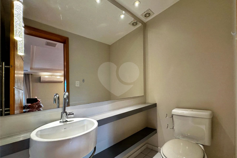 Apartamento à venda com 2 suítes em Barra Funda, São Paulo, SP