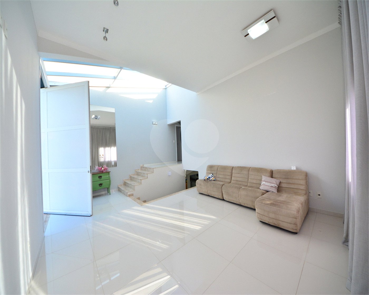 Casa à venda com 3 suítes no condomínio Jardim Reserva Bom Viver de Indaiatuba, Indaiatuba - SP