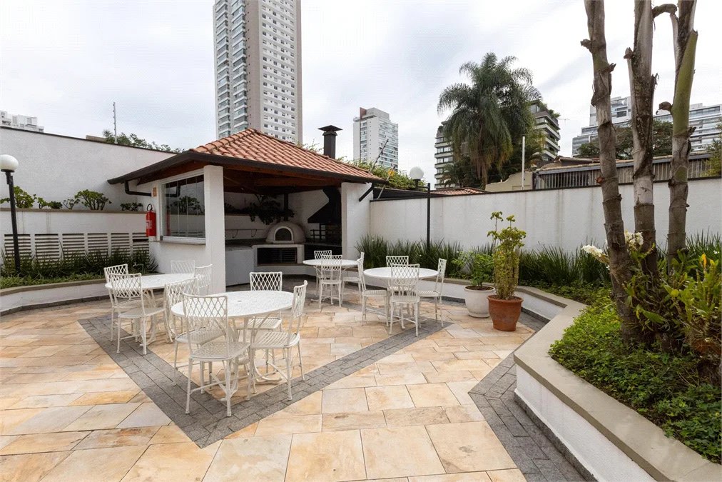 Apartamento à venda com 3 quartos, sendo 2 suítes, em Cidade Monções, São Paulo, SP