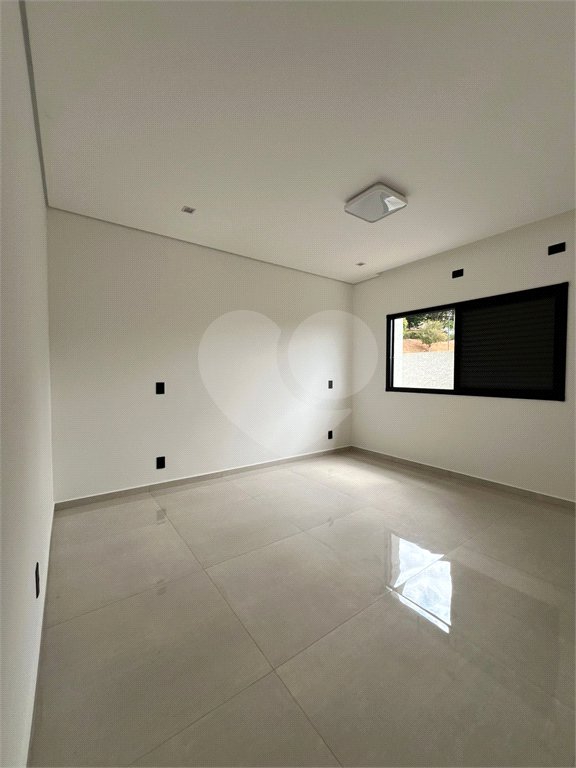 Casa à venda com 3 suítes no condomínio Spazio Design, Bragança Paulista - SP