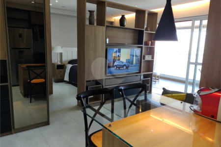 Apartamento à venda com 1 quarto em Brooklin, São Paulo, SP
