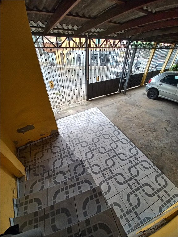 Casa à venda com 5 quartos, sendo 1 suíte, em Jardim Novo Taboão, São Paulo, SP