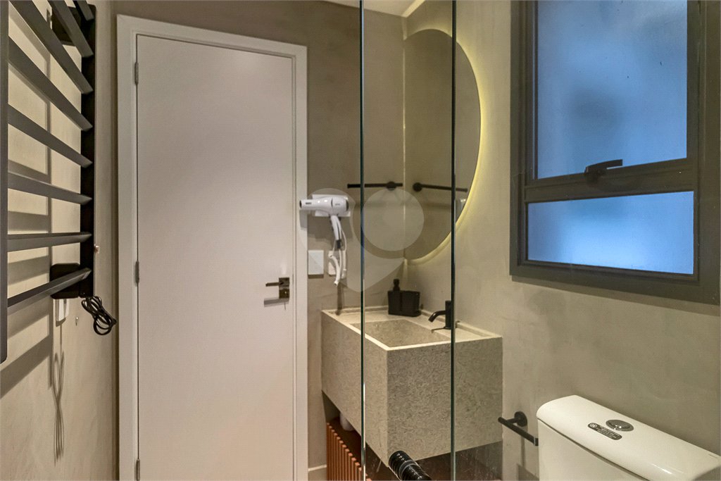 Apartamento com 24m² próximo a avenida Paulista e Metrô Consolação.
