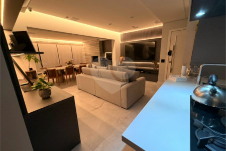 Apartamento à venda com 3 quartos, sendo 1 suíte,  em Granja Julieta, São Paulo, SP