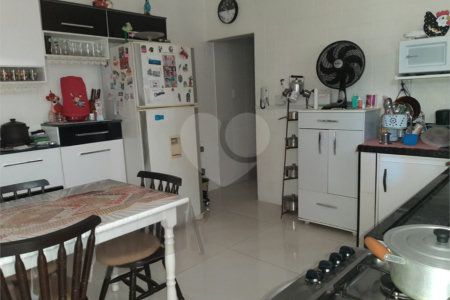 Casa à venda com 2 quartos, sendo 1 suíte,  em Vila Helena, Jundiaí, SP