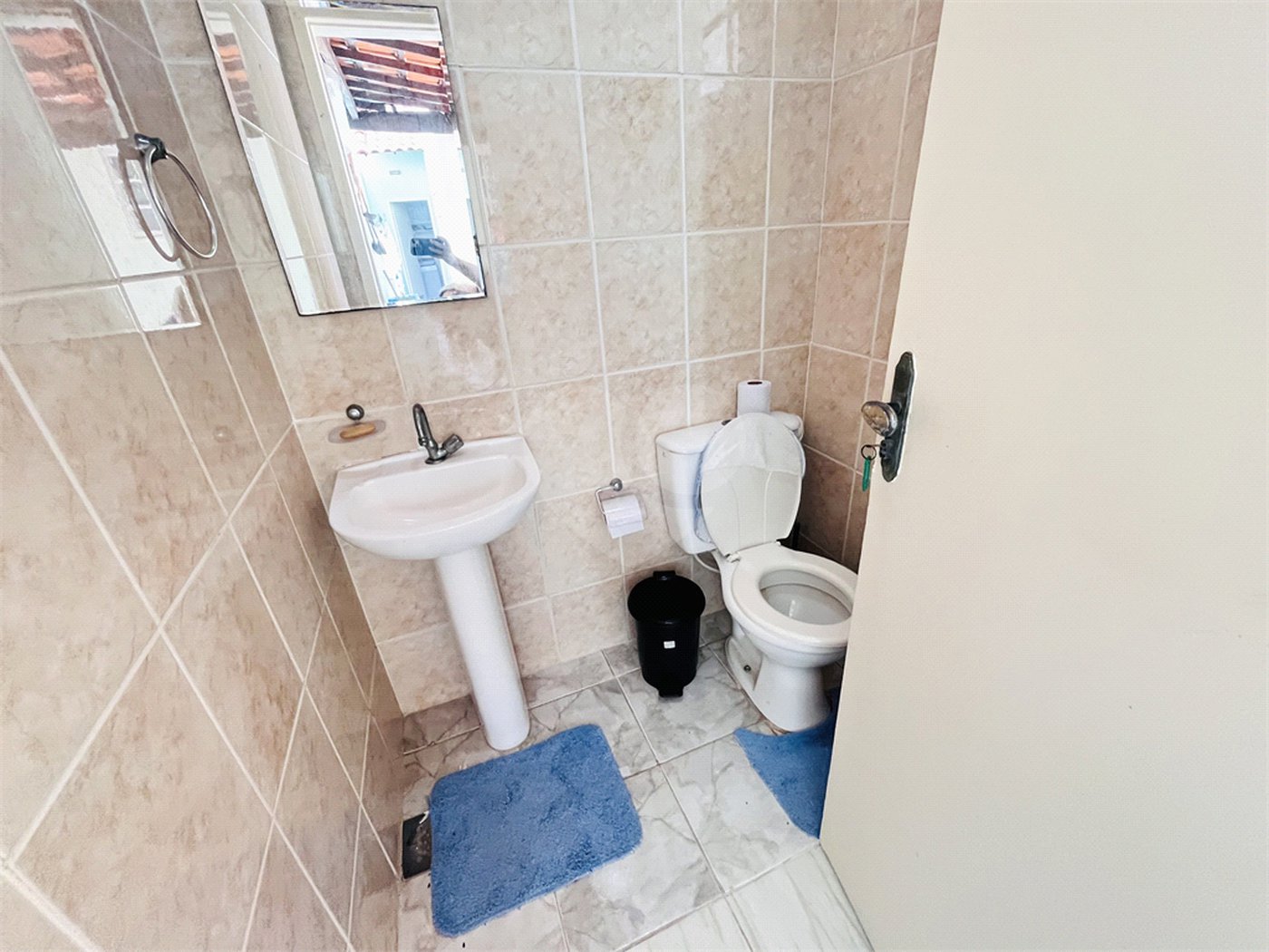 Casa à venda com 3 quartos, sendo 1 suíte, em Campo Grande, Rio de Janeiro, RJ