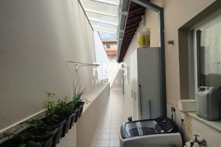 Casa à venda com 3 quartos, sendo 1 suíte,  em São Luiz, Itu, SP