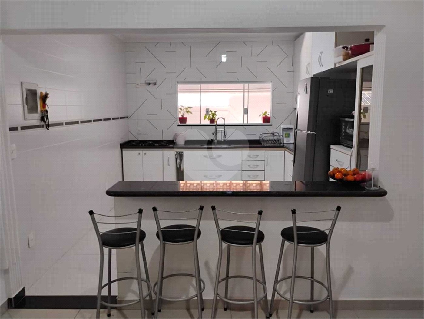 Casa à venda com 4 quartos, sendo 1 suíte,  em Jardim Ermida II, Jundiaí, SP