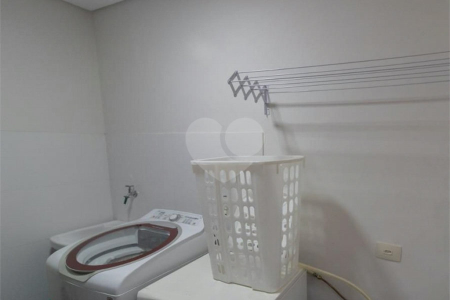Sobrado à venda com 4 quartos em Santana, São Paulo, SP