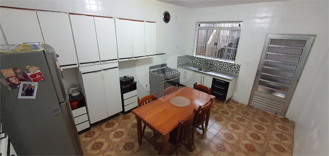 Sobrado à venda com 2 quartos em Jardim Bela Vista, Guarulhos, SP