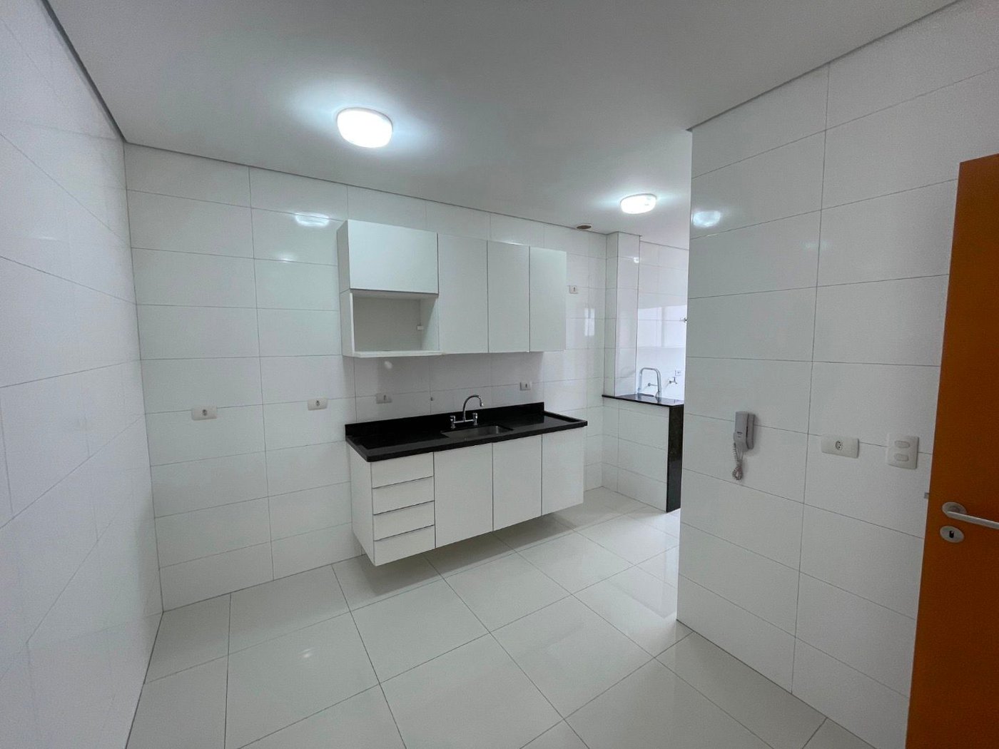 Apartamento para Locação no Boqueirão  2 Dormitórios 81m² – Santos/Sp