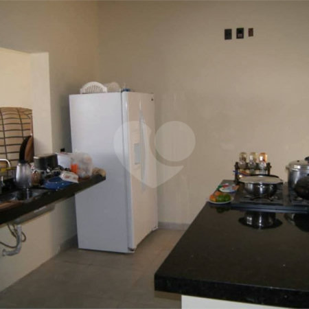 Chácara à venda com 4 quartos em Monterrey, Louveira, SP