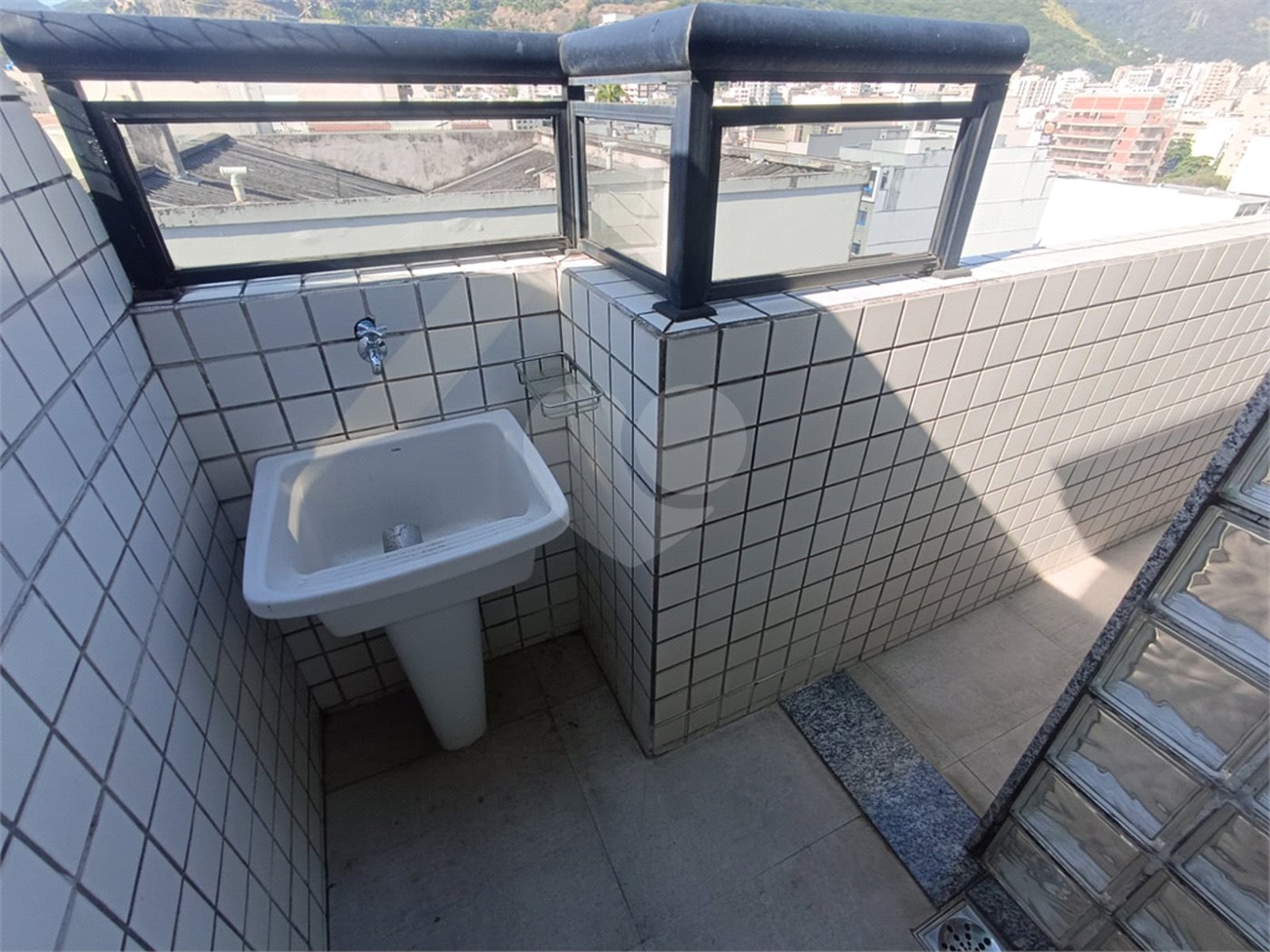 Cobertura à venda com 3 quartos, sendo 1 suíte, em Tijuca, Rio de Janeiro, RJ
