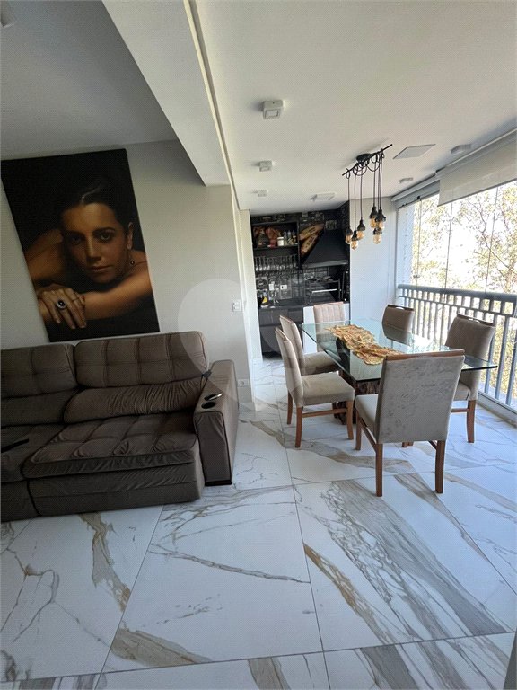 Apartamento à venda com 3 quartos, sendo 1 suíte, em Campo Grande, São Paulo, SP