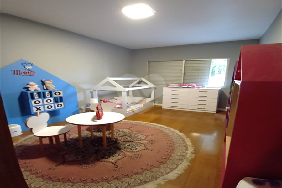 Casa à venda com 4 quartos, sendo 1 suíte, em Santana, São Paulo, SP