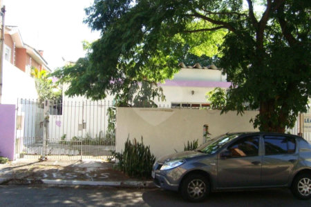 Casa à venda com 3 suítes em Jardim Leonor, São Paulo, SP