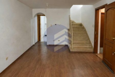 Sobrado à venda com 4 quartos em Jardim Trussardi, São Paulo - SP