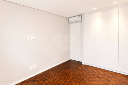 Apartamento à venda com 3 quartos, sendo 1 suíte, em Jardim Paulista, São Paulo, SP