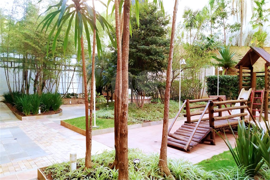 Apartamento à venda com 4 quartos, sendo 2 suítes,  em Vila Suzana, São Paulo, SP