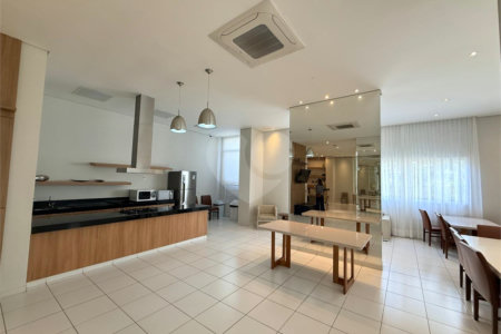 Apartamento à venda com 3 suítes em Vila Andrade, São Paulo, SP