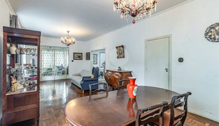 Casa à venda com 3 quartos, sendo 1 suíte,  em Jardim Paulista, São Paulo, SP