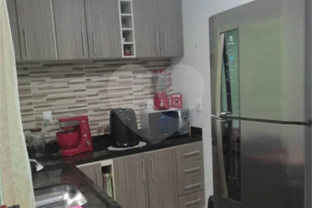 Casa com 64m², 2 quartos, 2 garagens, à venda em Itaquera