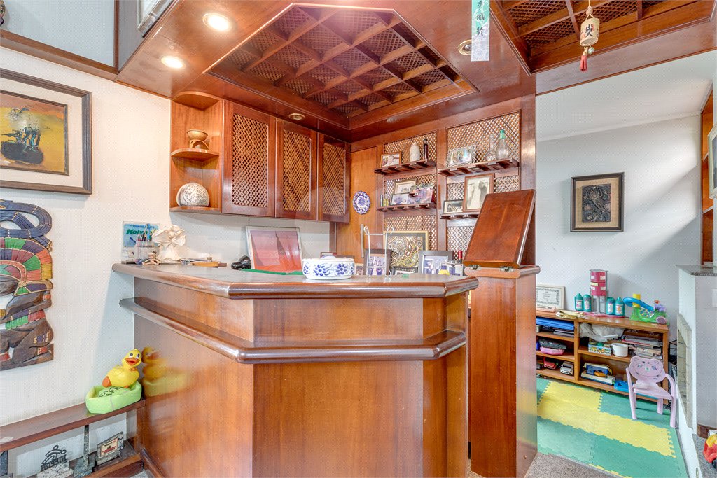 Casa à venda com 4 suítes no condomínio Granja do Morumbi, São Paulo - SP