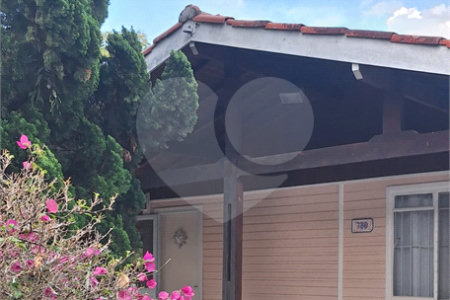 Casa à venda com 3 quartos, sendo 1 suíte, em Condomínio Flamboyant-b, Atibaia, SP