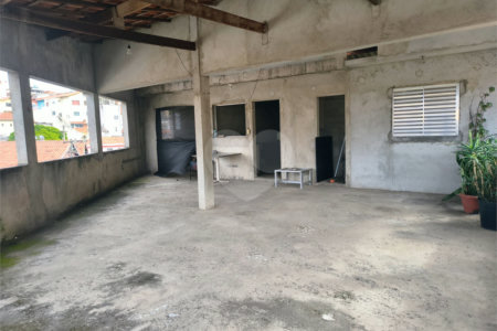 Casa à venda com 3 quartos, sendo 1 suíte, em Vila Gustavo, São Paulo, SP