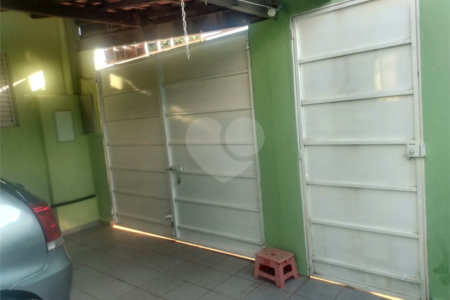 Casa à venda com 2 quartos em Vila Grace, Itapetininga, SP