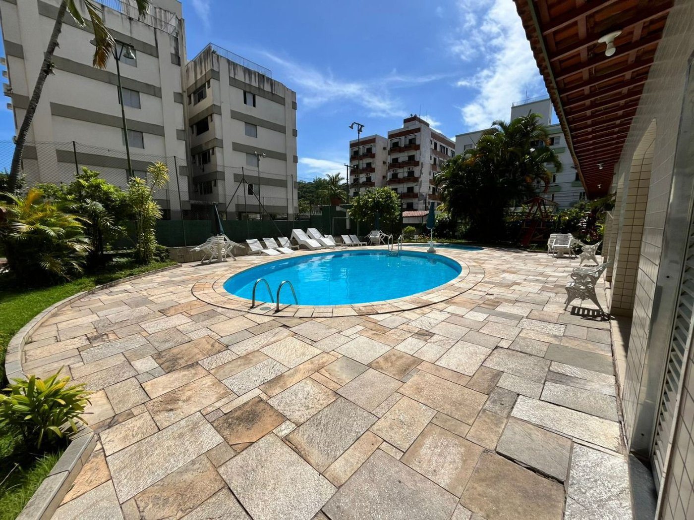Apartamento à venda, 77 m² por R$ 480.000,00 - Jardim Las Palmas - Guarujá/SP