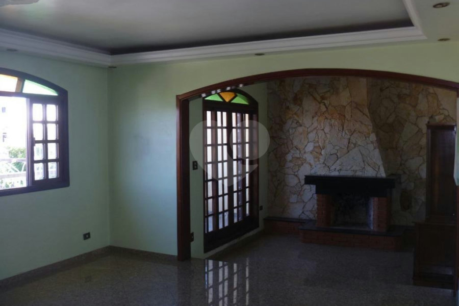 Sobrado à venda com 3 quartos, sendo 1 suíte, no Brasilândia, São Paulo, SP
