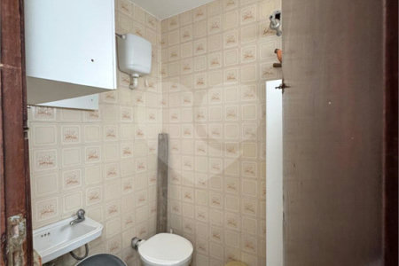 Casa Térrea à venda com 3 quartos, sendo 1 suíte,  em Vila Madalena, São Paulo, SP