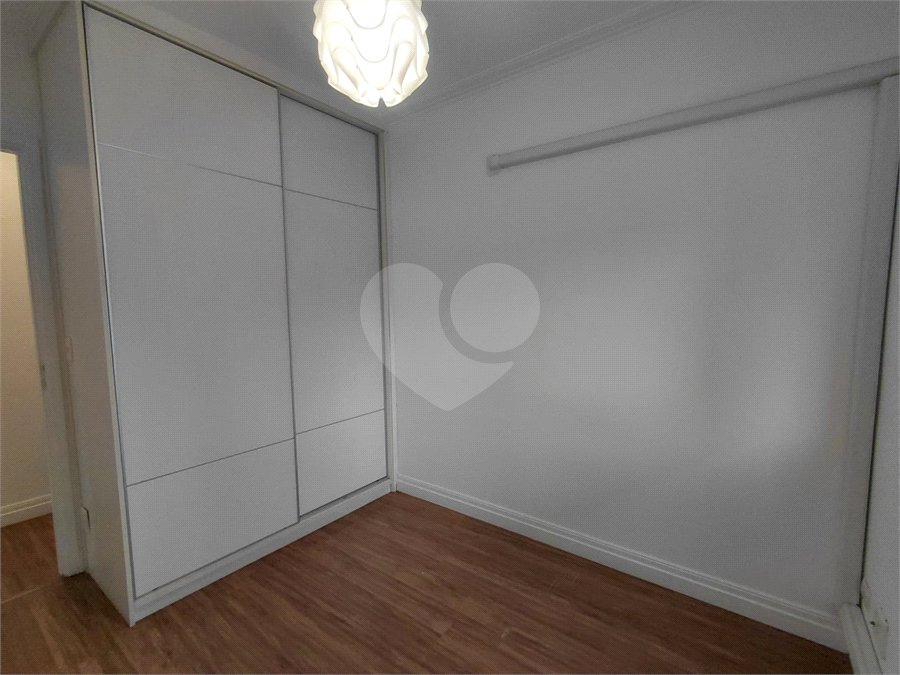 Apartamento à venda com 2 quartos, sendo 1 suíte, em Pinheiros, São Paulo, SP