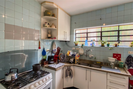 Sobrado à venda com 3 quartos, sendo 1 suíte, em Brooklin Paulista, São Paulo, SP
